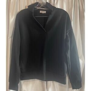 Kinesis womans black long sleeve collard top size XS -Preowned